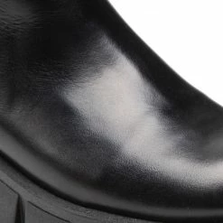 Chelsea Boots CARINII - B8234 E50-000-000-000 -Carinii Sales 06 0000301041276 swa